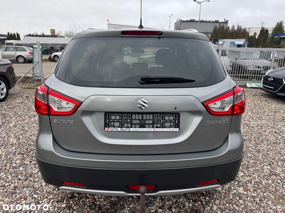 Suzuki SX4 S-Cross 1.6 VVT 4x2 Comfort - 9