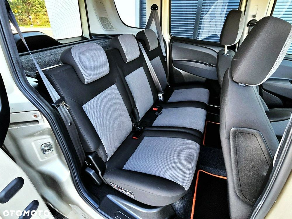 Fiat Doblo 1.6 Multijet 16V Dynamic Dualogic - 23