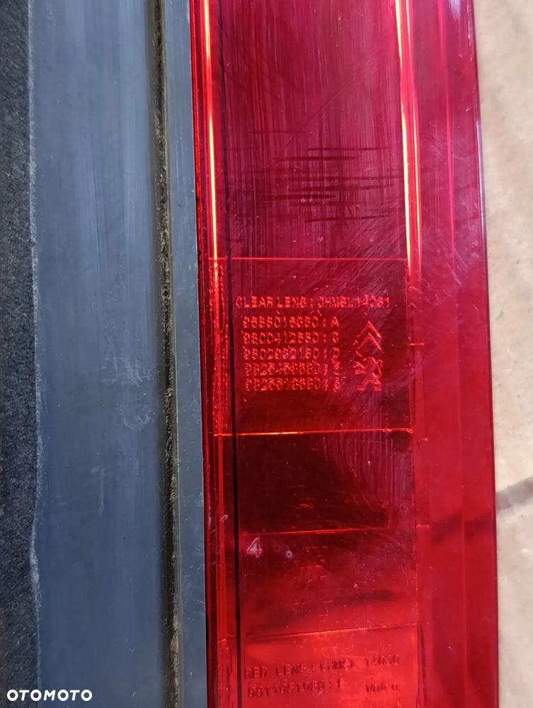 PEUGEOT 5008 II 2 LAMPA ŚWIATŁO STOP - 3