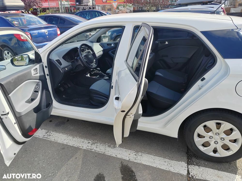 Hyundai i20 1.2 L 84CP 5DR Comfort - 7