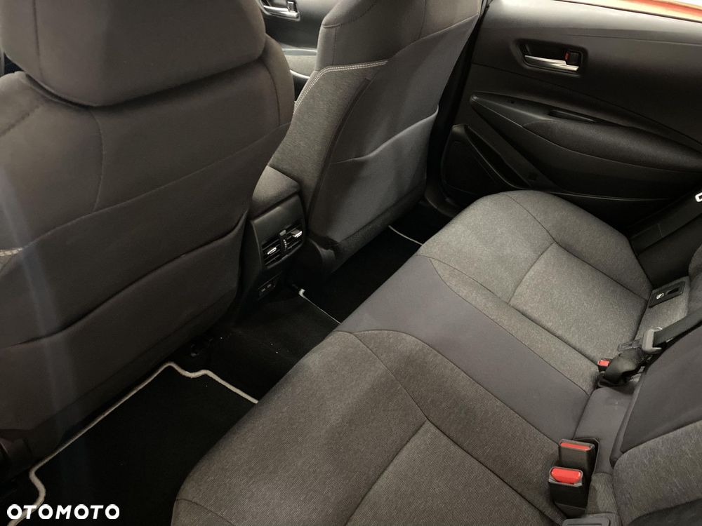 Toyota Corolla 1.8 Hybrid Comfort - 11