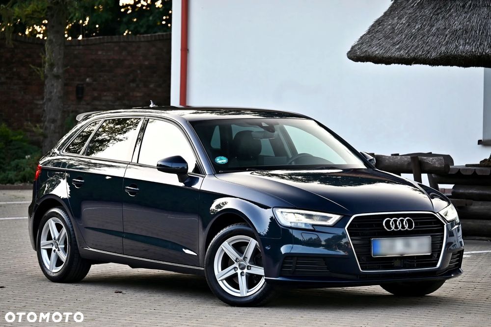 Audi A3 Sportback 2.0 TDI S tronic design - 11