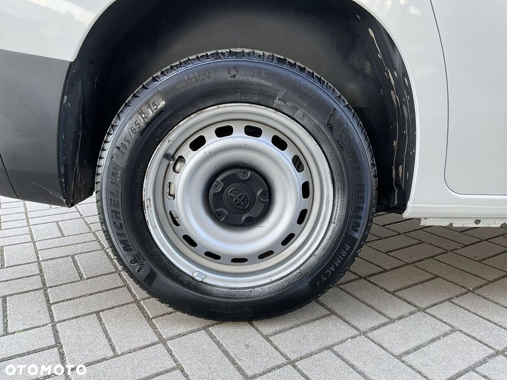 Toyota PROACE CITY - 12