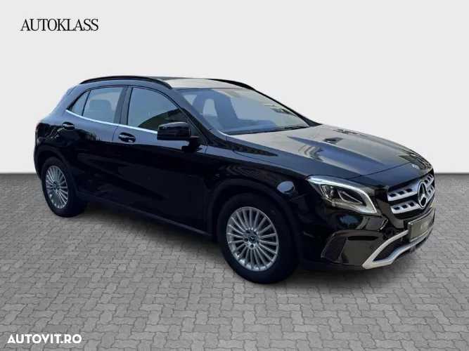 Mercedes-Benz GLA - 3