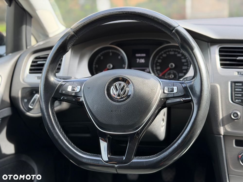 Volkswagen Golf 1.6 TDI BMT Comfortline - 16