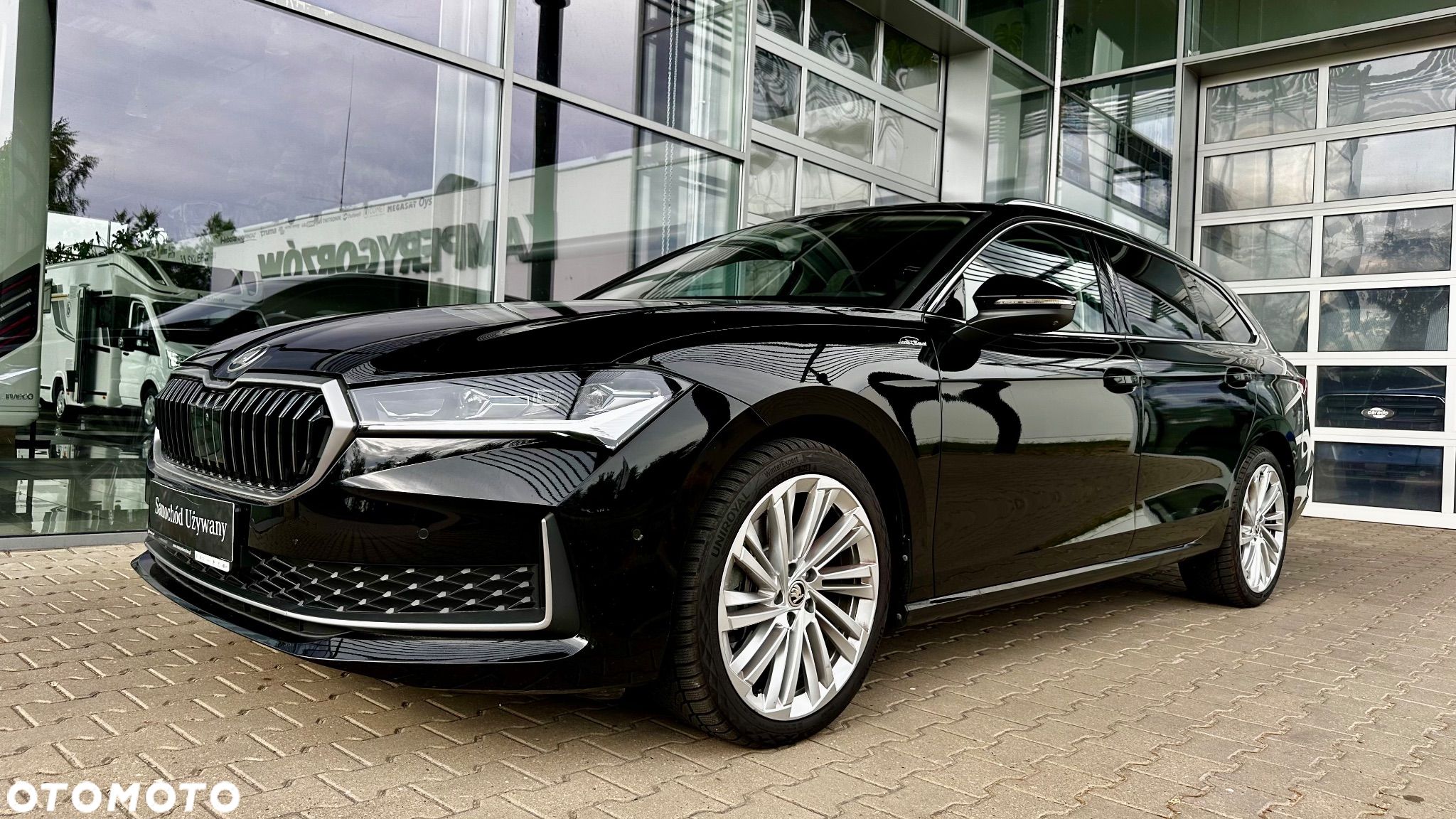 Skoda Superb 2.0 TDI SCR 4x4 L&K DSG - 1
