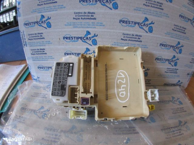 Caixa Fusiveis YN2F0L SUZUKI SWIFT 3  2007 1.3I 90CV 5P VERMELHO Apoios Partidos - 4