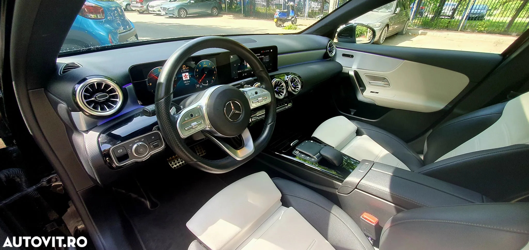 Mercedes-Benz A - 11