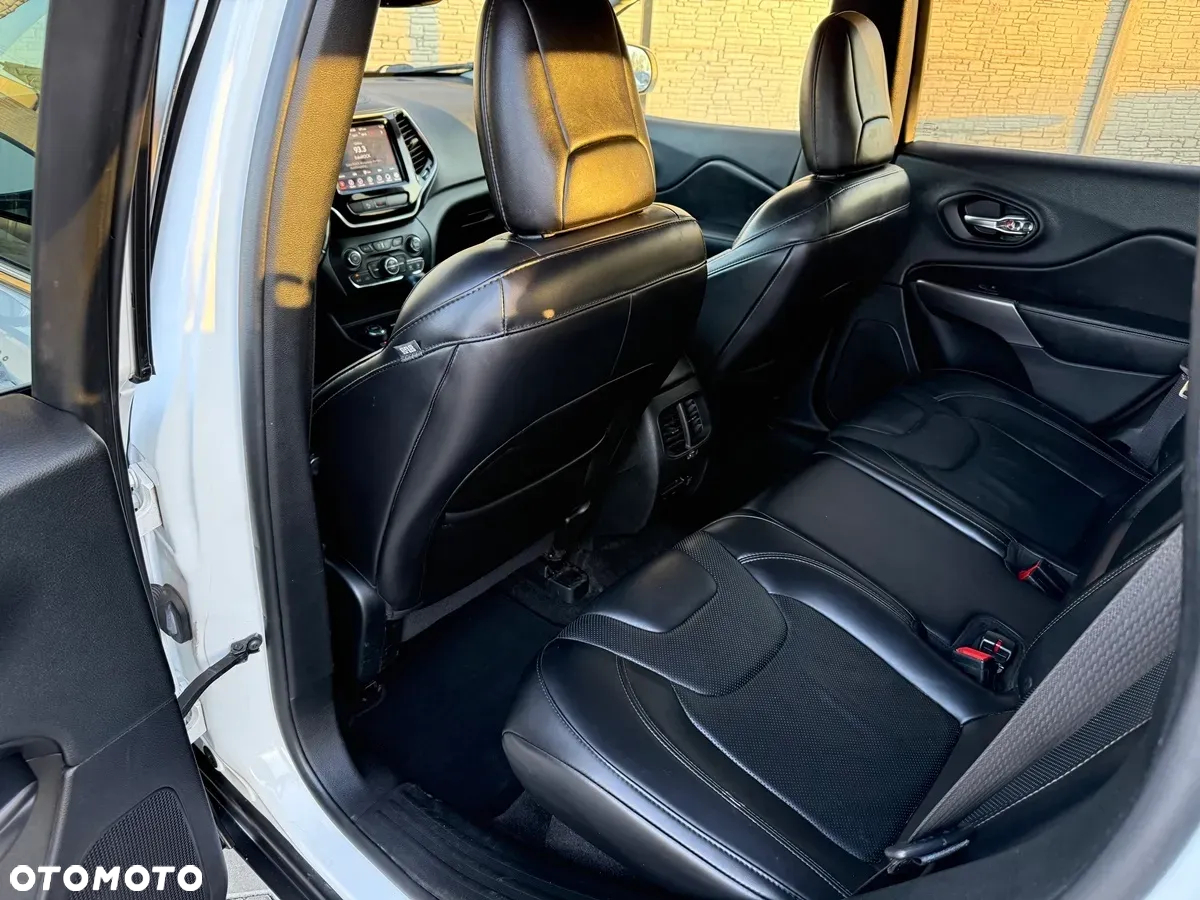 Jeep Cherokee 3.2 V6 Active Drive I Limited - 37