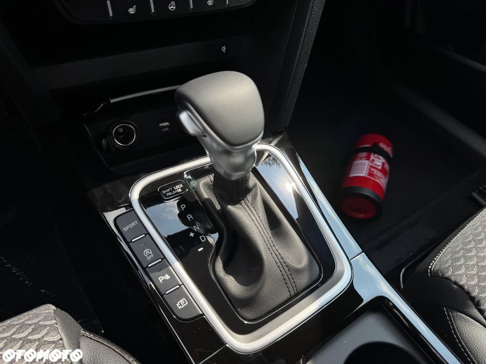 Kia XCeed 1.5 T-GDI Business Line DCT - 8