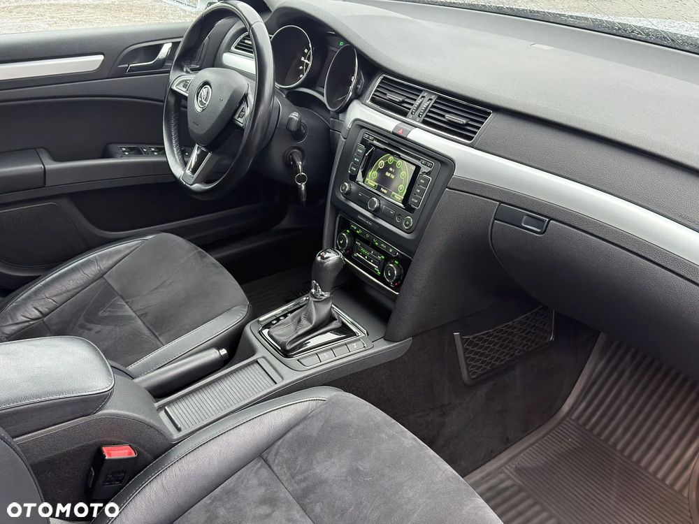 Skoda Superb 2.0 TDI Green tec 4x4 DSG Ambition - 9