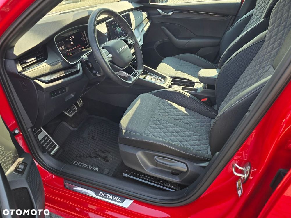 Skoda Octavia 1.5 TSI mHEV Sportline DSG - 10