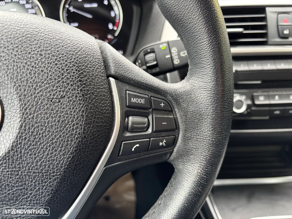 BMW 116 d Line Sport - 18