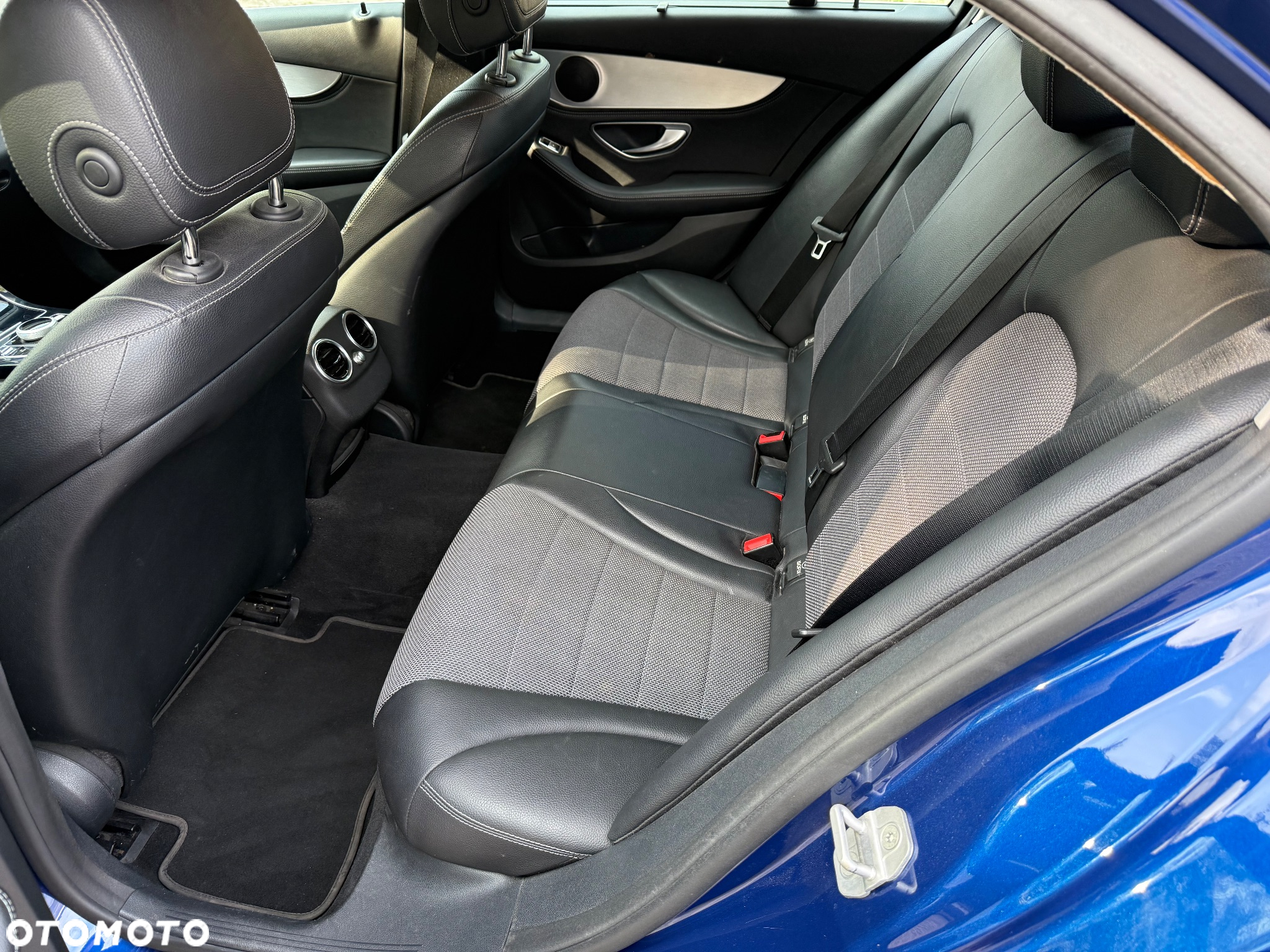 Mercedes-Benz Klasa C 200 7G-TRONIC - 13