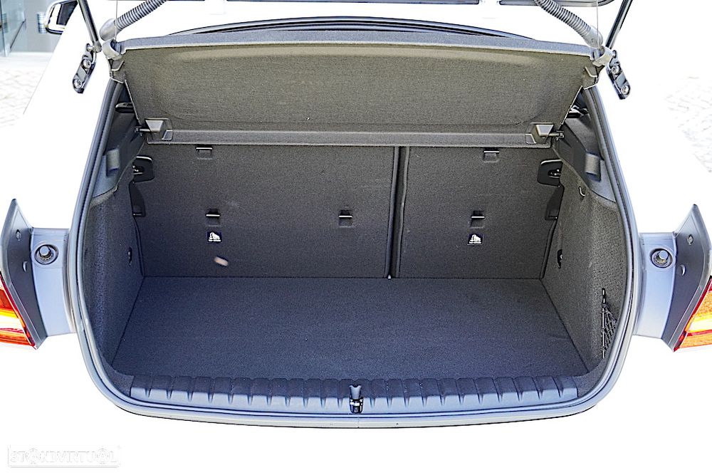 BMW 116 d Pack Desportivo M - 22