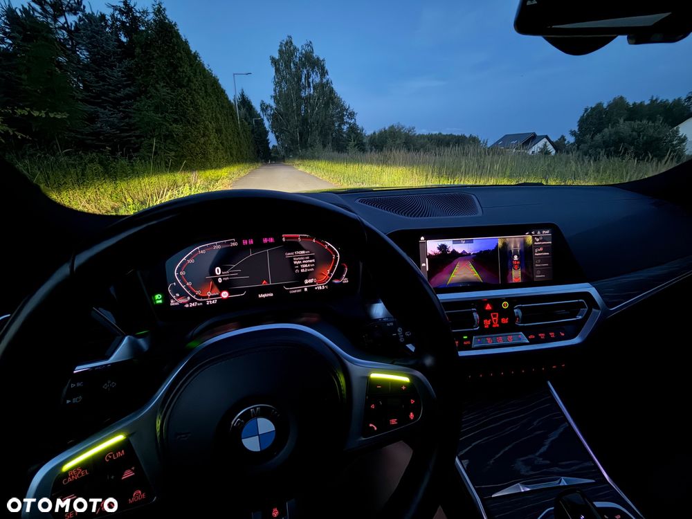 BMW Seria 3 320d xDrive Luxury Line sport - 18