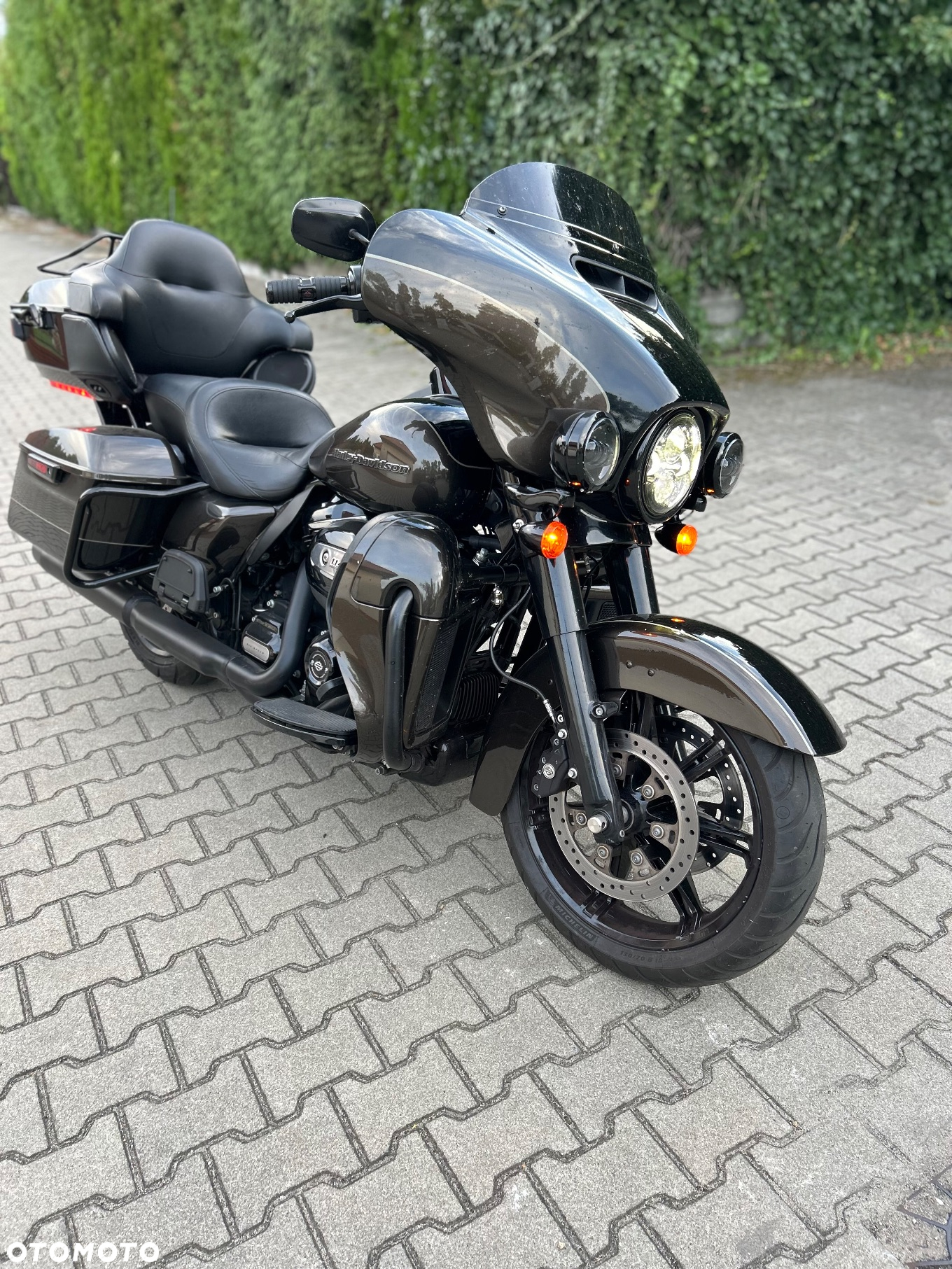 Harley-Davidson Touring Electra Glide - 12