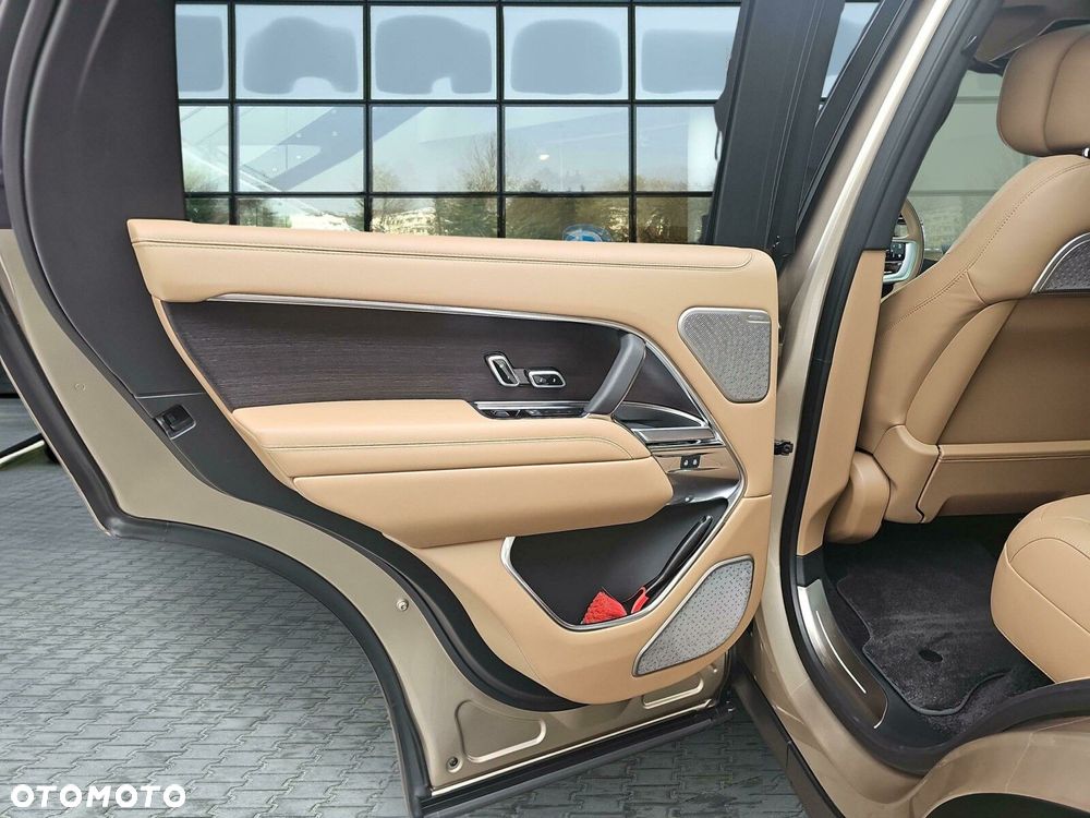 Land Rover Range Rover - 12