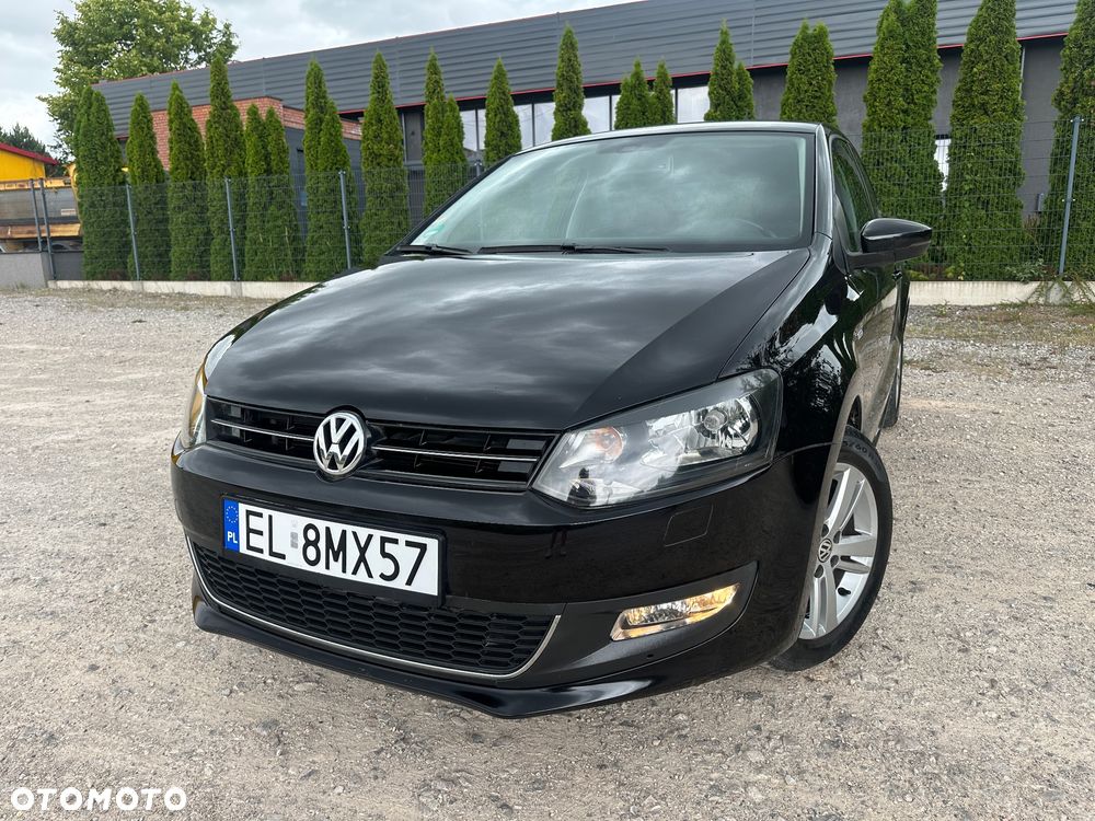 Volkswagen Polo 1.2 TSI MATCH - 1