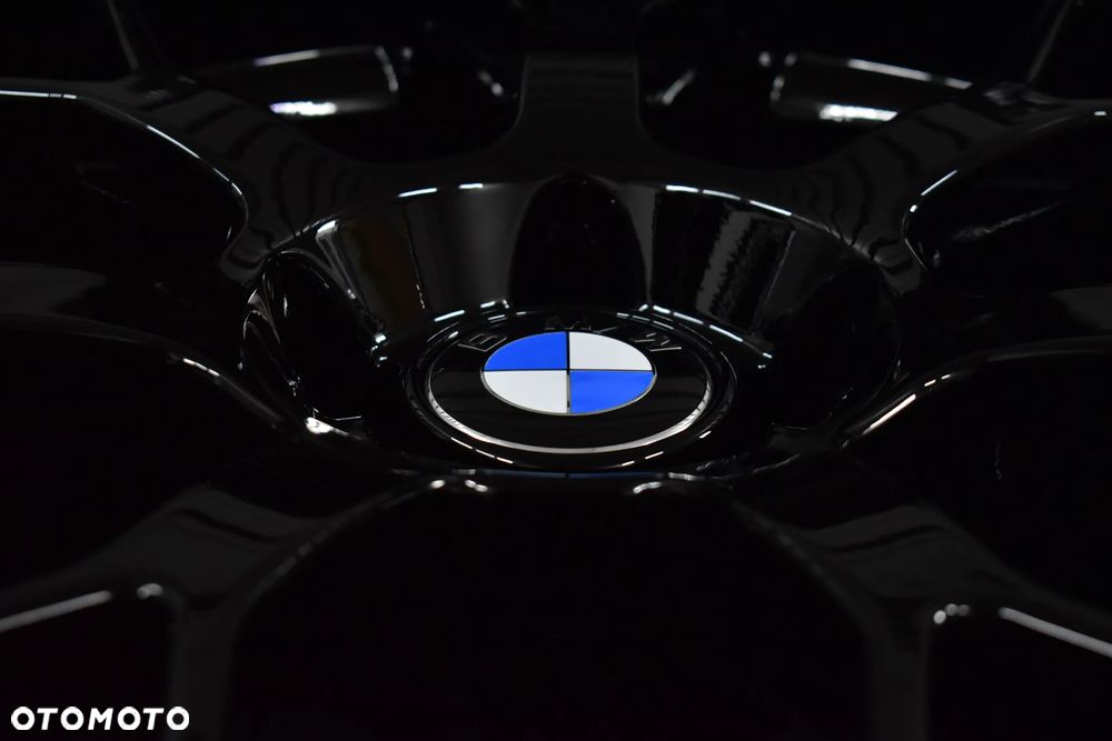 Felgi BMW 5x120 R19 e90 e92 93 F30 F31 F10 F11 F32 F36 X4 X3 X1 F01 X5 X3 - 5