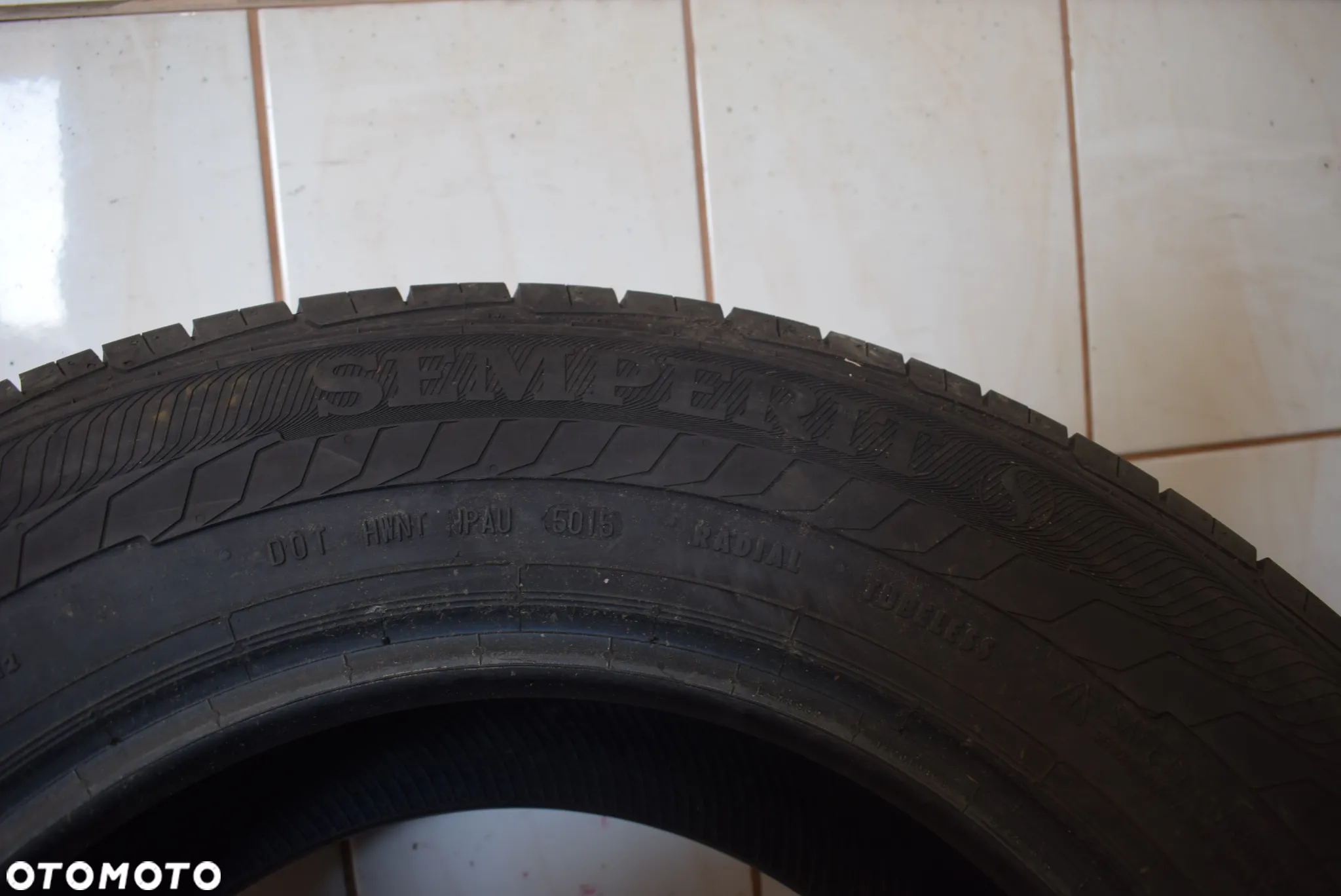R15C 215/70 Semperit Van-Life 2 Cena za komplet - 6