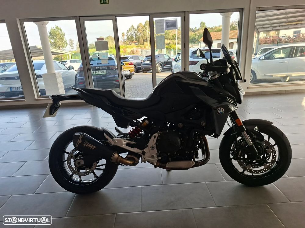 BMW F 900 R Triple Black - 5