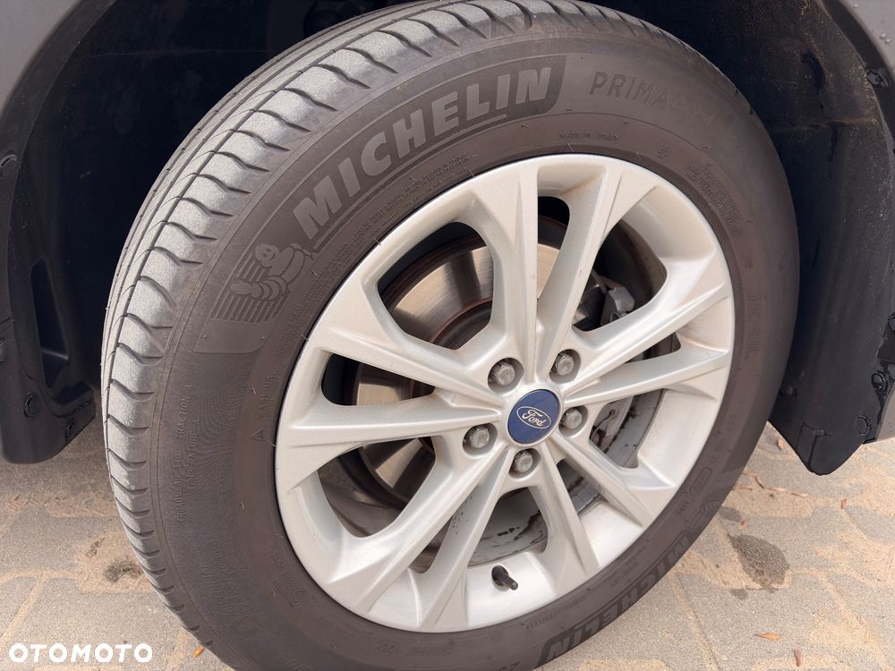 Ford Kuga 1.5 EcoBoost FWD Titanium Plus ASS - 4