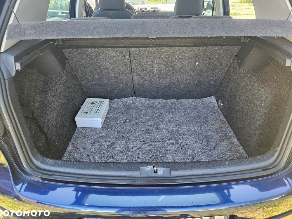 Volkswagen Golf 1.6 Edition - 17