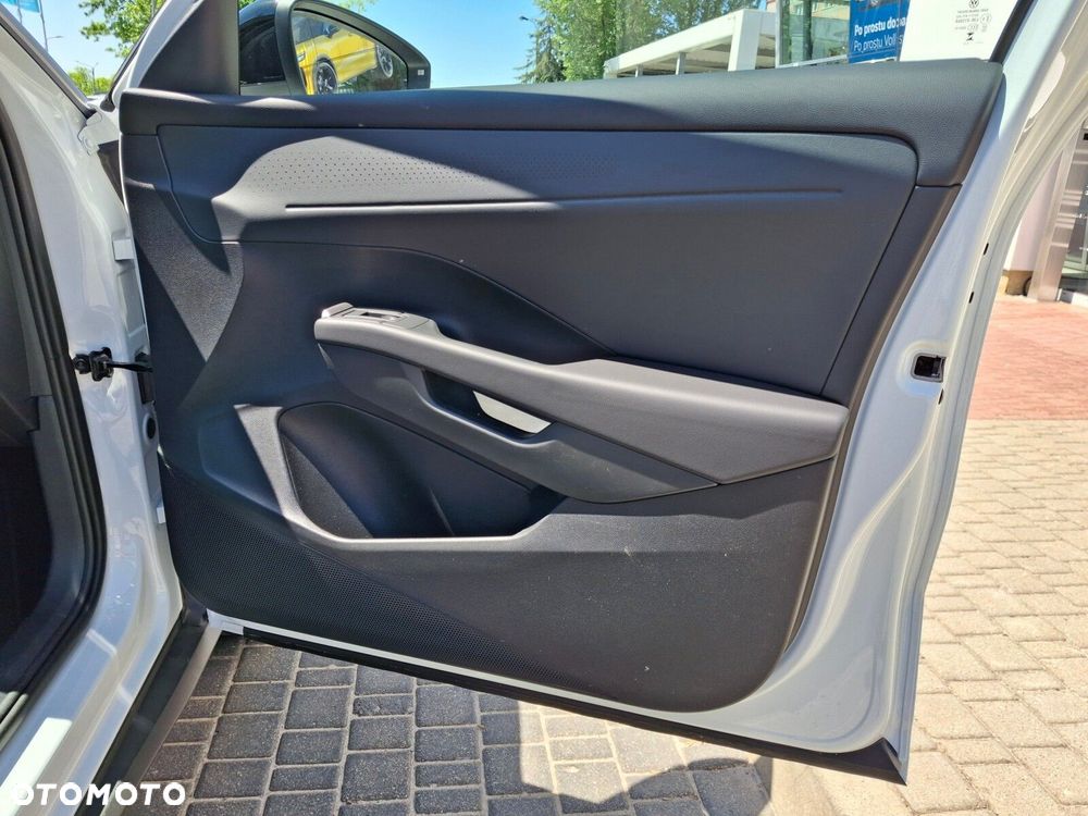 Volkswagen T-Roc - 20
