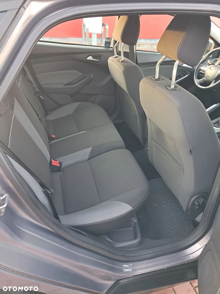 Ford Focus - 13