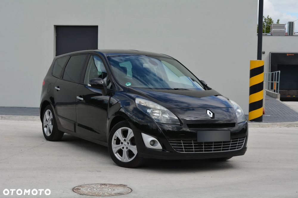 Renault Scenic - 1