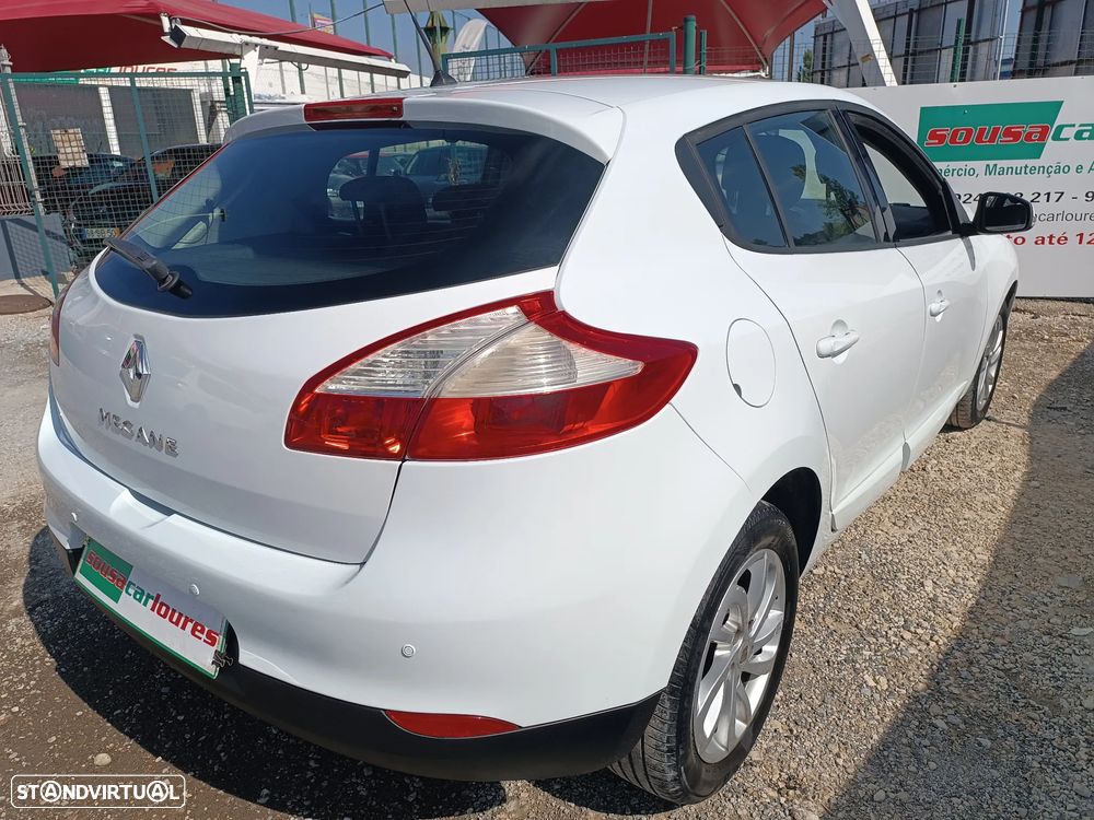 Renault Mégane 1.5 dCi Dynamique - 10