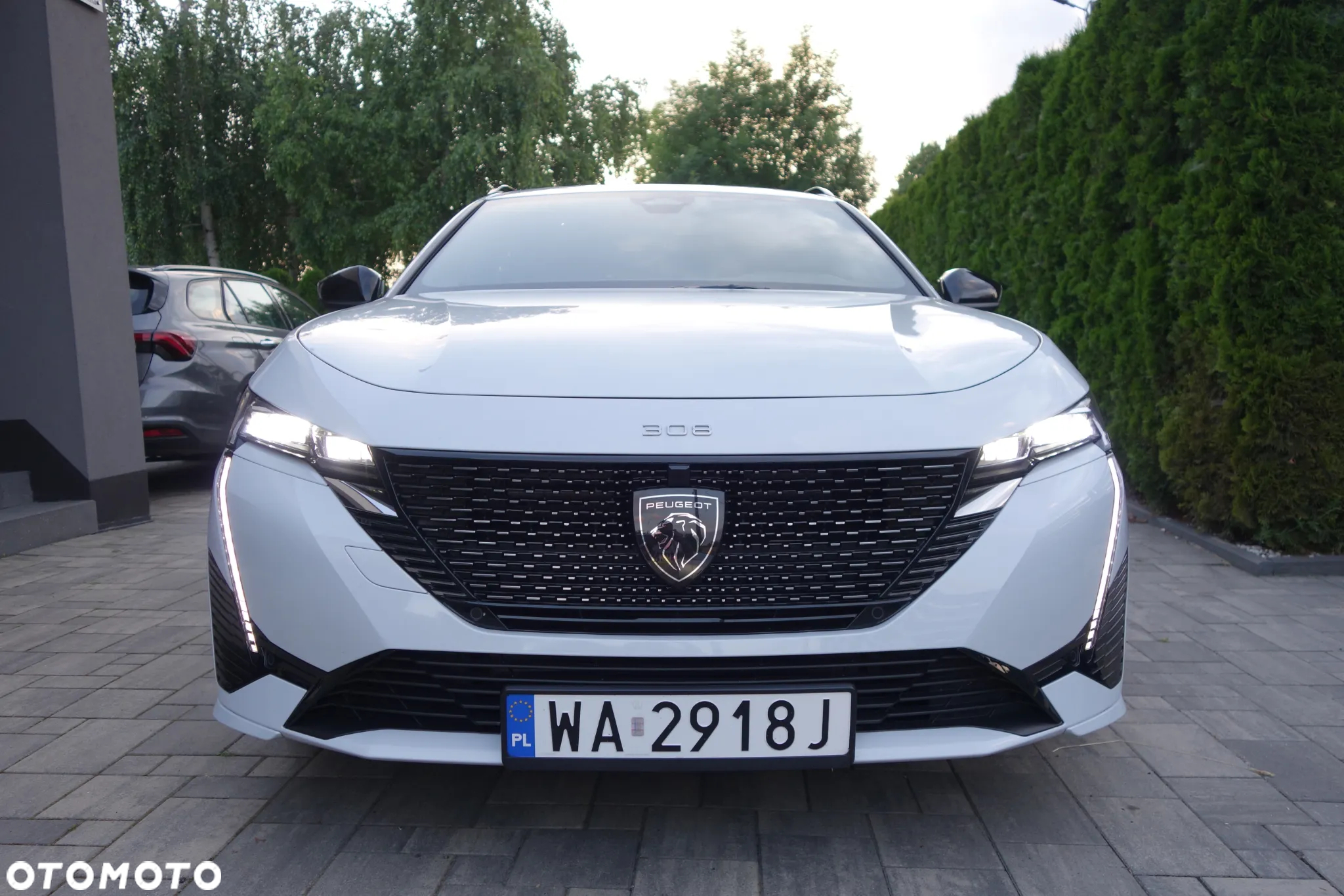 Peugeot 308 1.2 PureTech GT Pack S&S EAT8 - 9