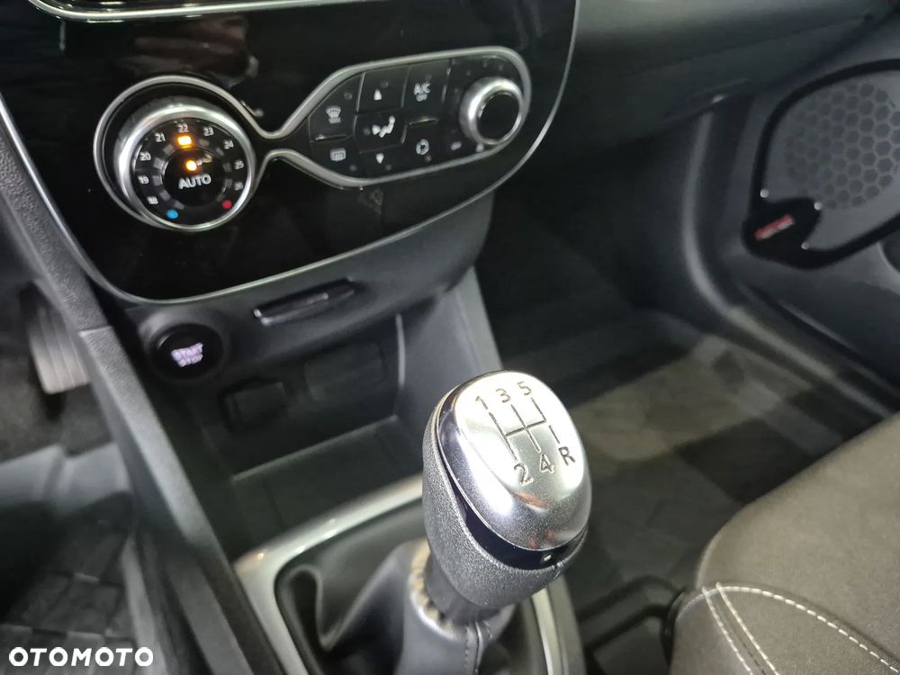 Renault Clio 0.9 Energy TCe Limited - 17
