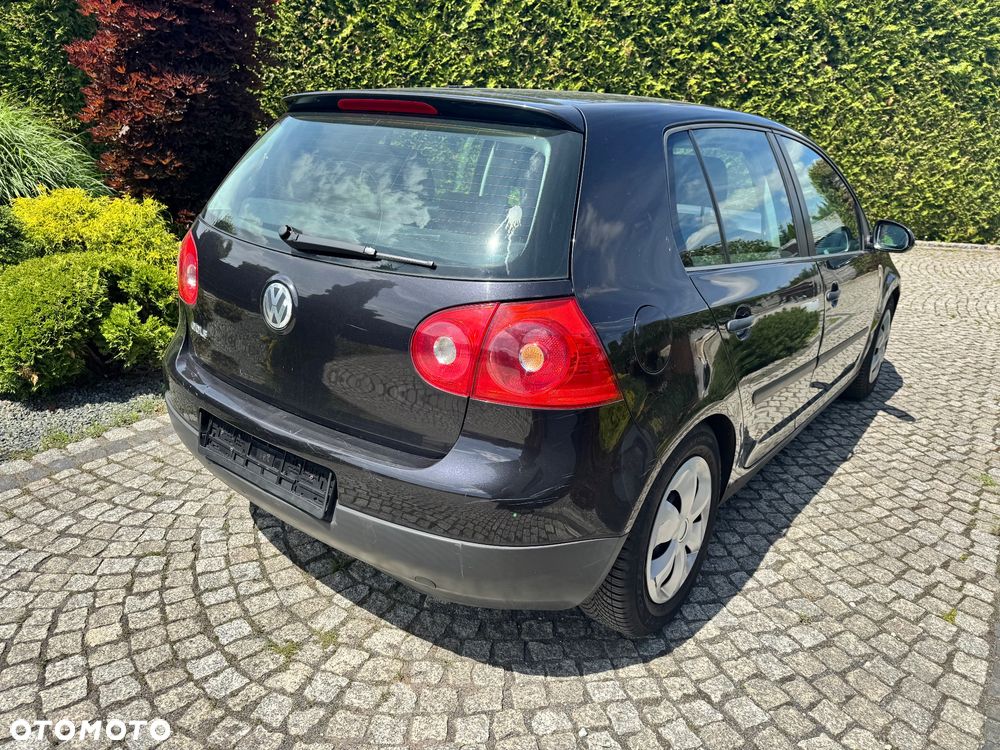 Volkswagen Golf - 11