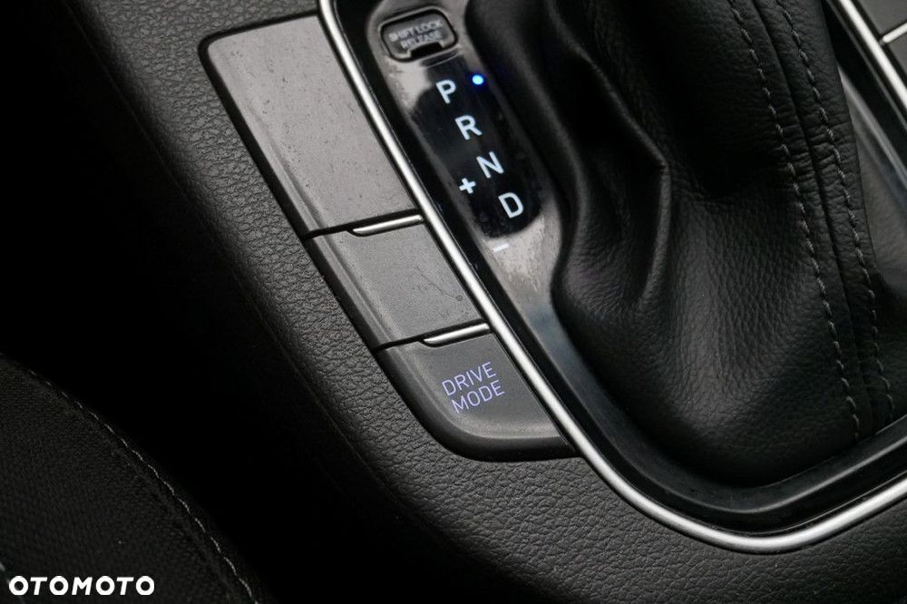 Hyundai i30 - 23