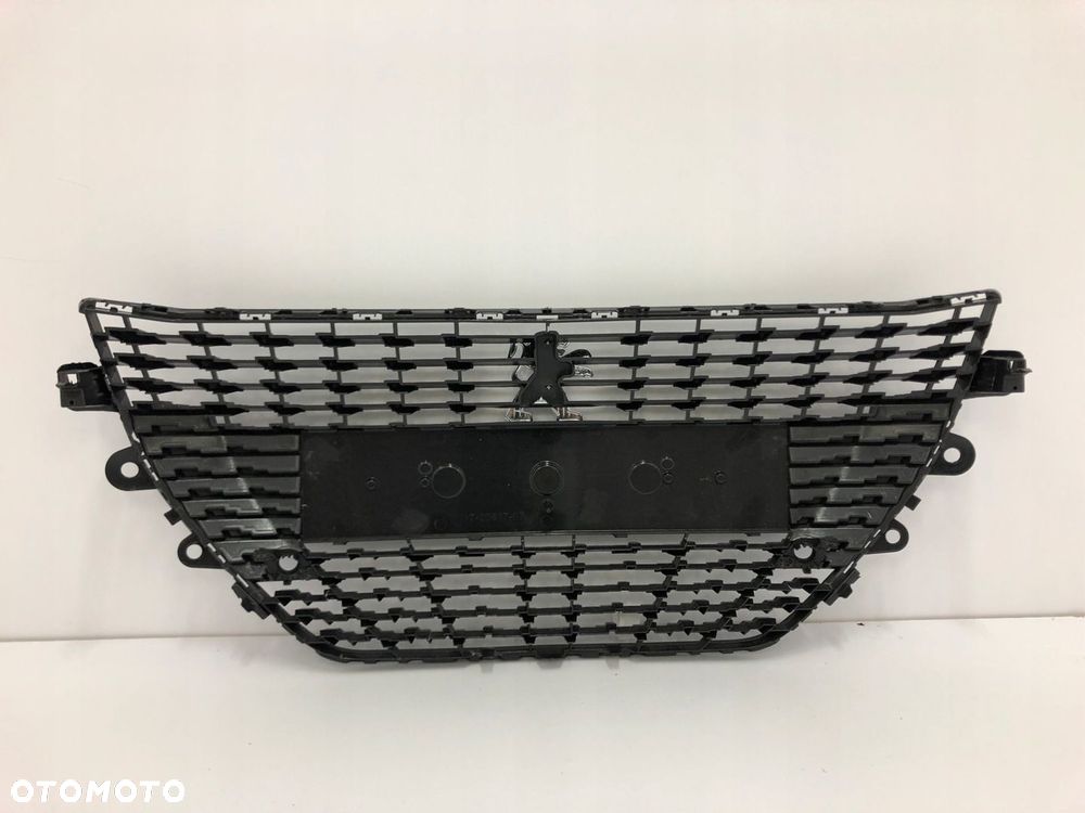 PEUGEOT 208 II 2019- GRILL ATRAPA CHŁODNICY - 3