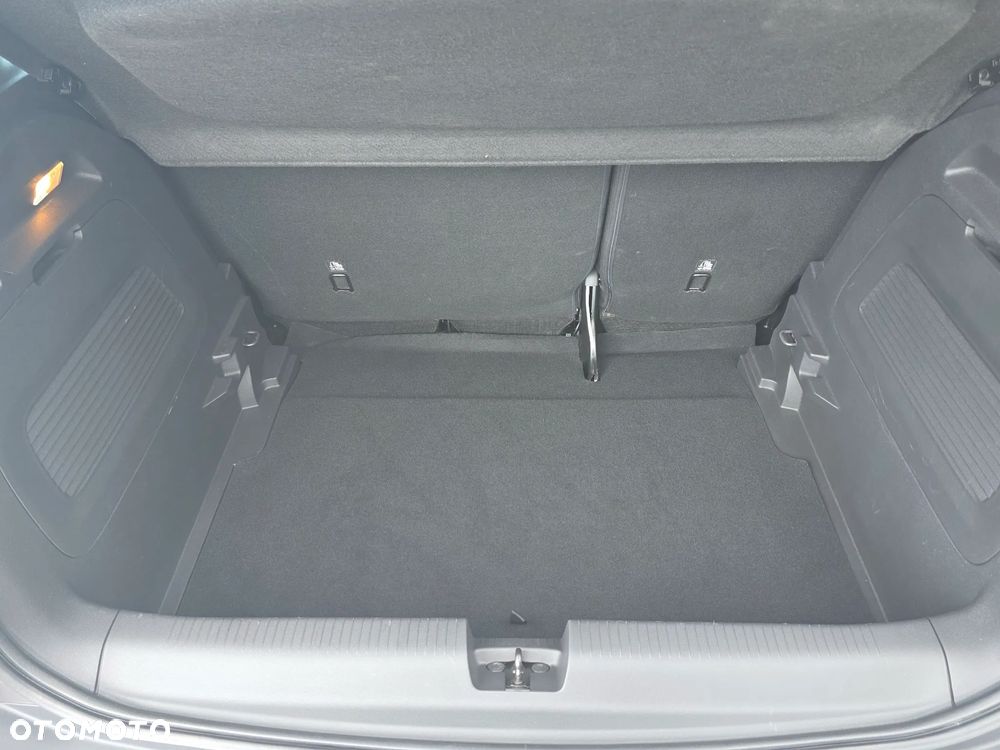 Opel Crossland X - 29