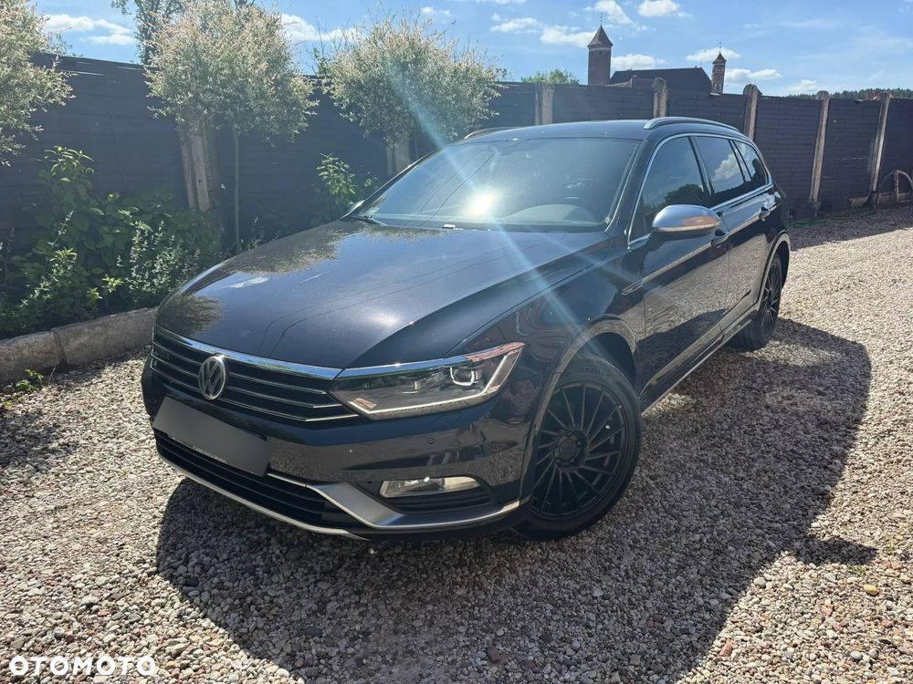 Volkswagen Passat Alltrack 2.0 TDI SCR DSG 4Motion - 4