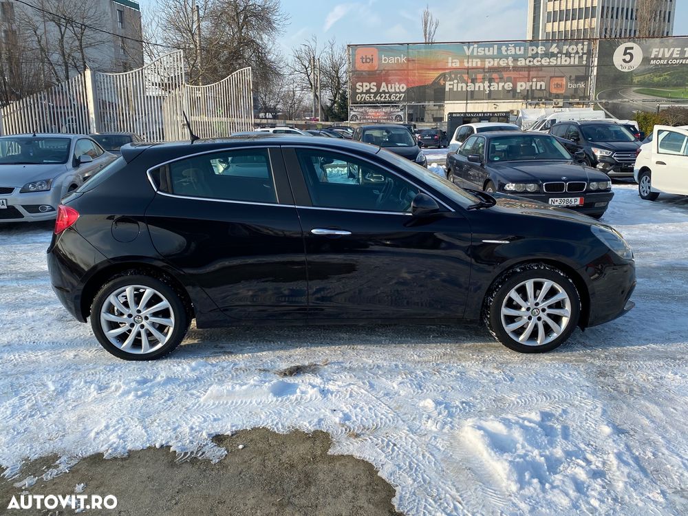 Alfa Romeo Giulietta 1.6 JTDM 16V - 9