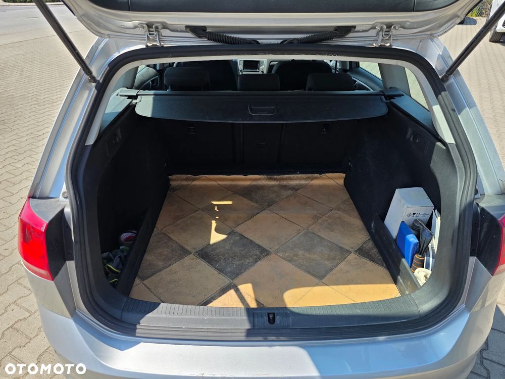 Volkswagen Golf 1.4 TSI BMT Comfortline - 17