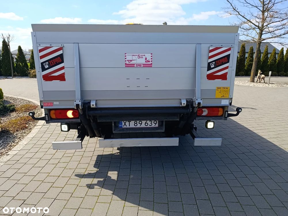 Volkswagen Crafter - 10