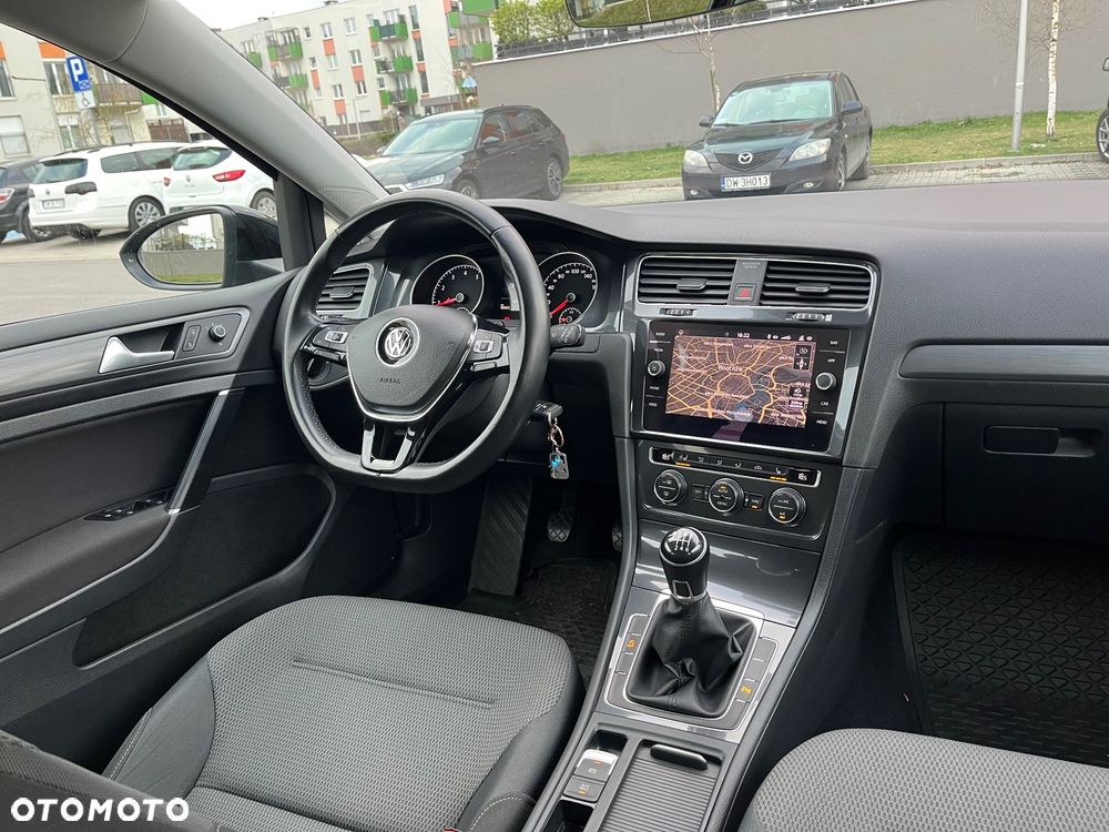 Volkswagen Golf 1.4 TSI BMT Highline - 24