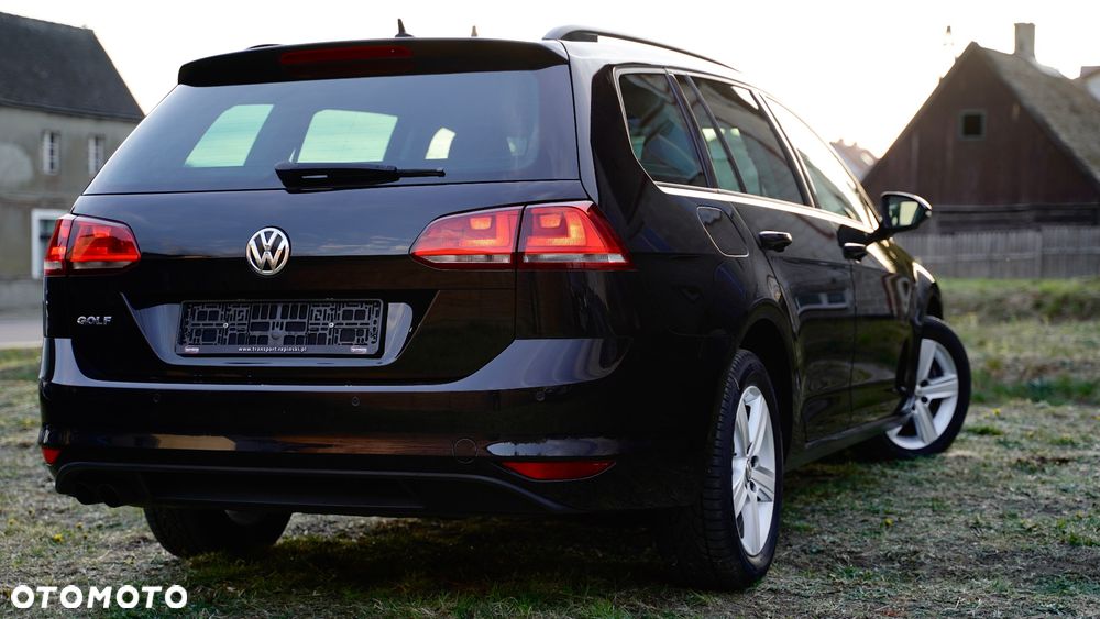 Volkswagen Golf 2.0 TDI (BlueMotion Technology) Comfortline - 4