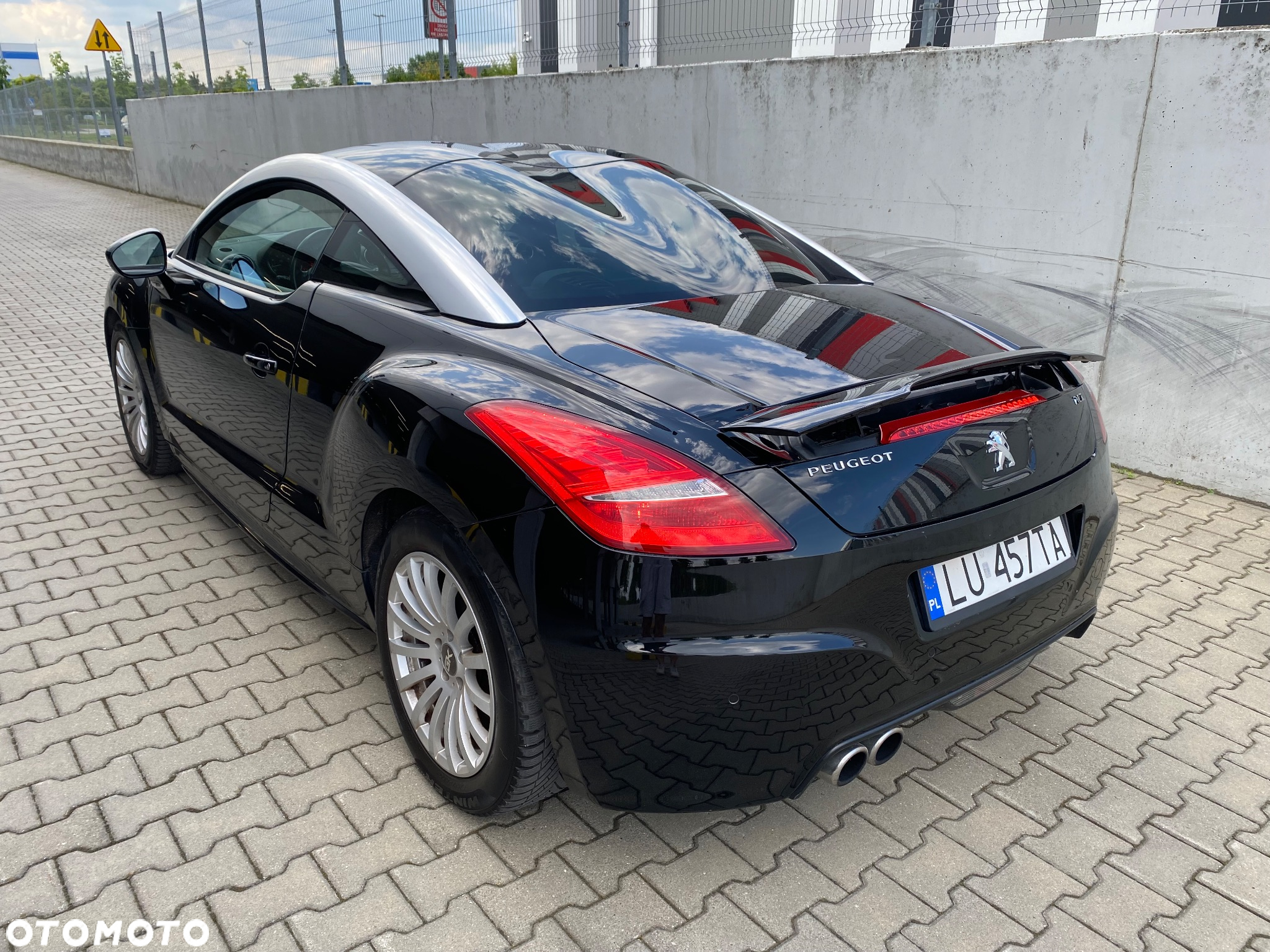 Peugeot RCZ 1.6 200 THP - 11