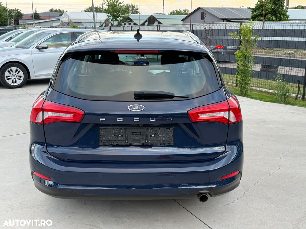 Ford Focus - 4