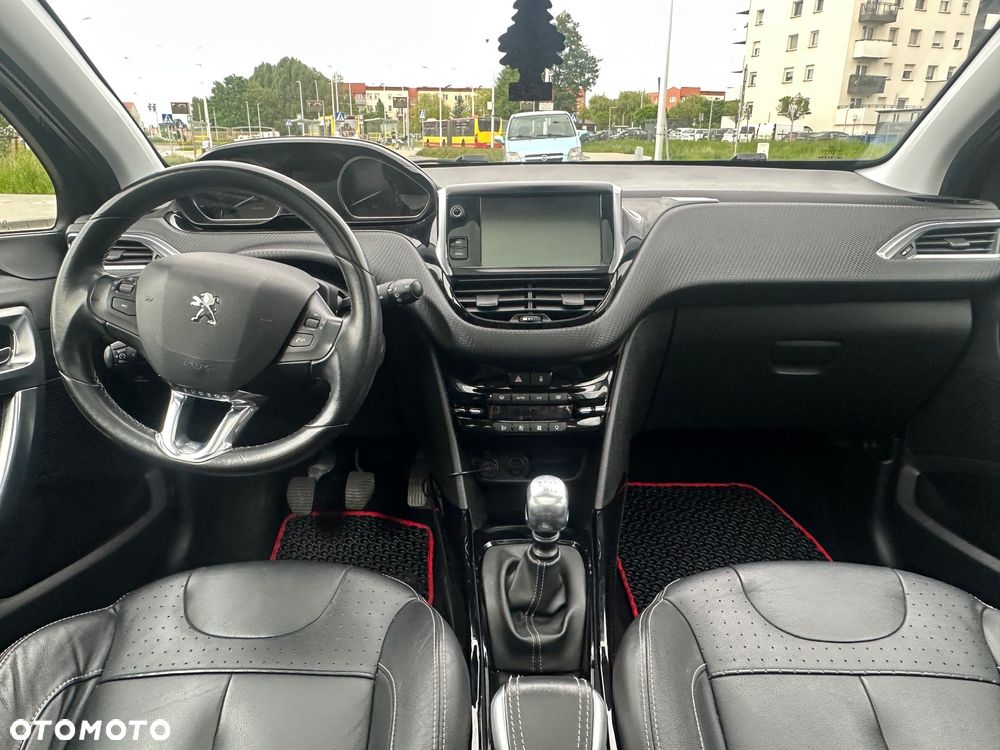 Peugeot 2008 1.6 BlueHDi Crossway S&S - 8