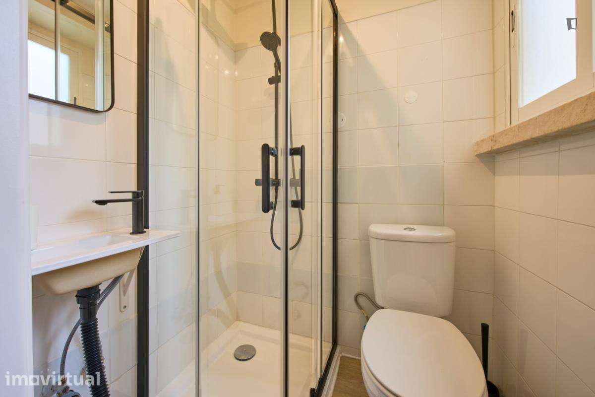 Quarto - localizado em Arroios Lisbon - Grande imagem: 3/16