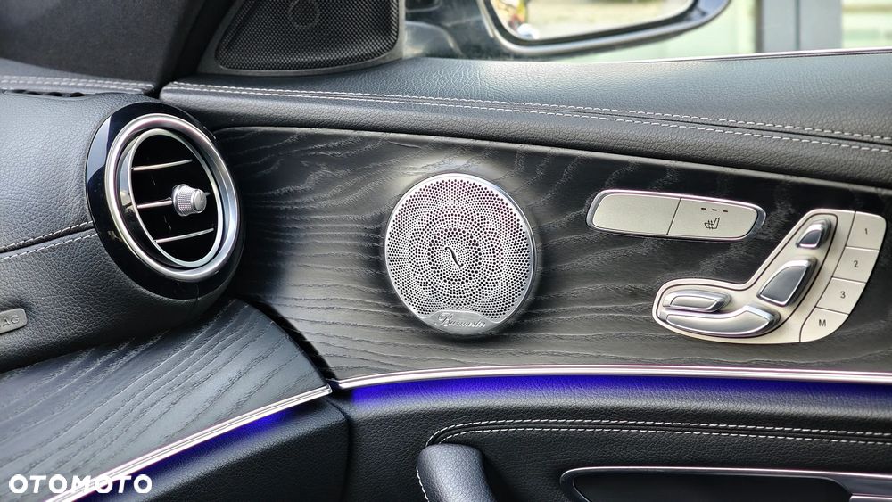 Mercedes-Benz Klasa E 220 d 4-Matic AMG - 31