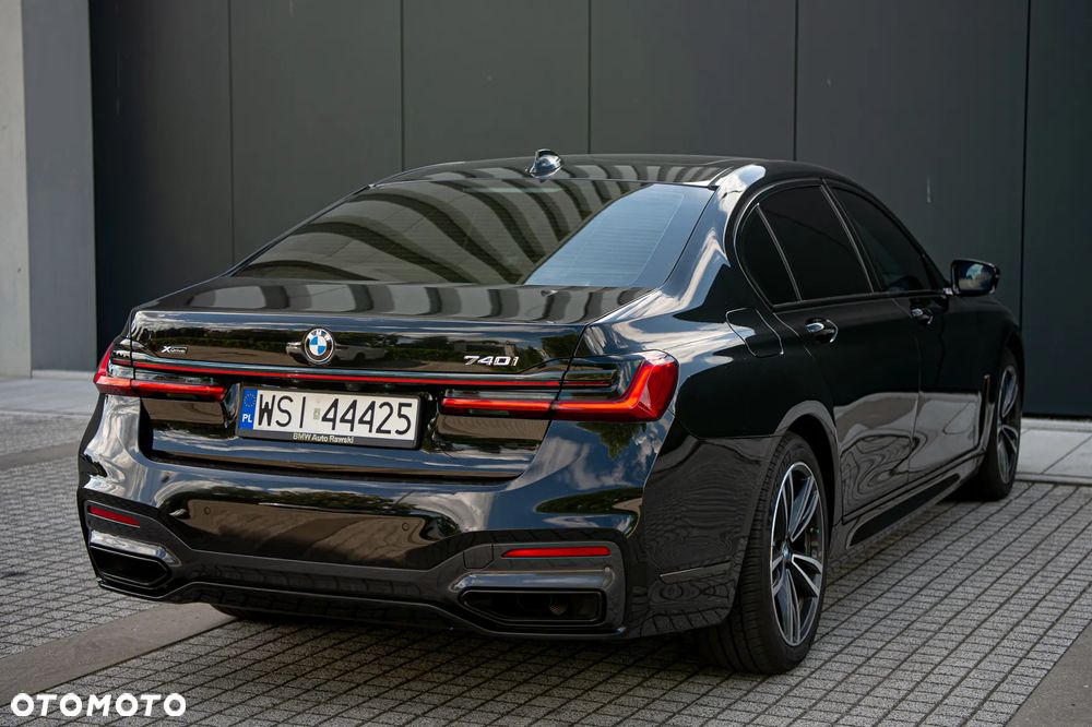 BMW Seria 7 740Li xDrive sport - 11